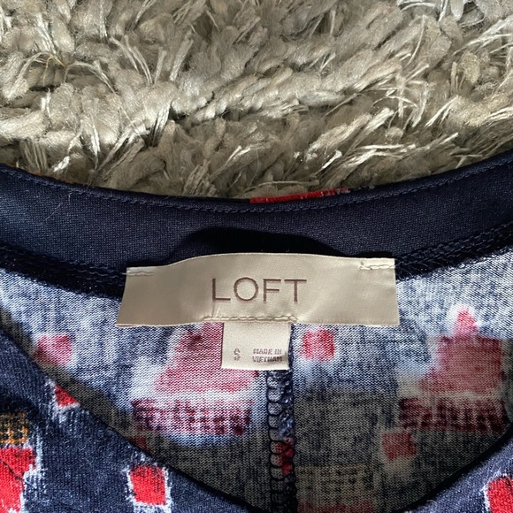 Loft dress - Picture 2 of 2